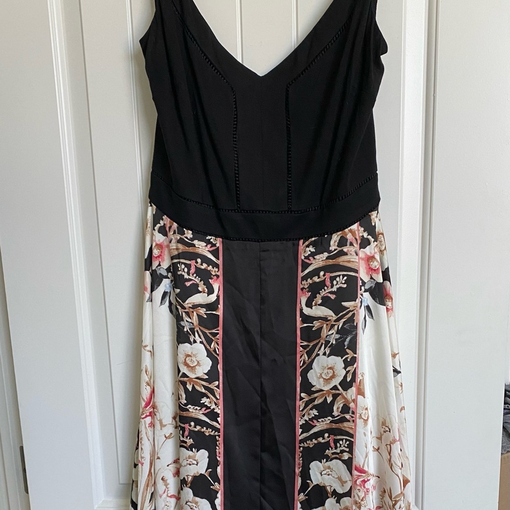 NWT WHBM Scarf Hem Dress Size 16